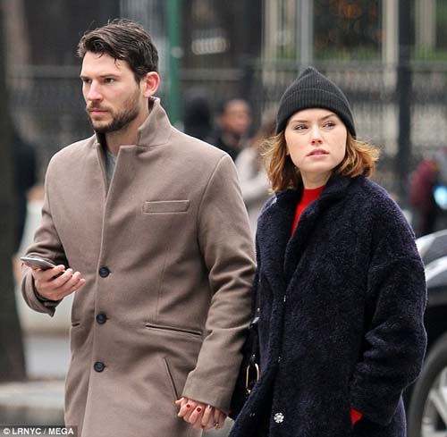 Daisy Ridley and Tom Bateman caught together on camera.